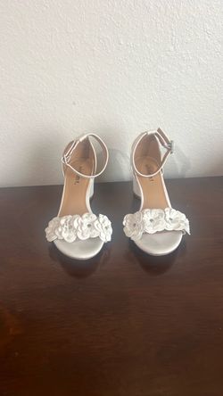 Sz 6 Dress Sandals