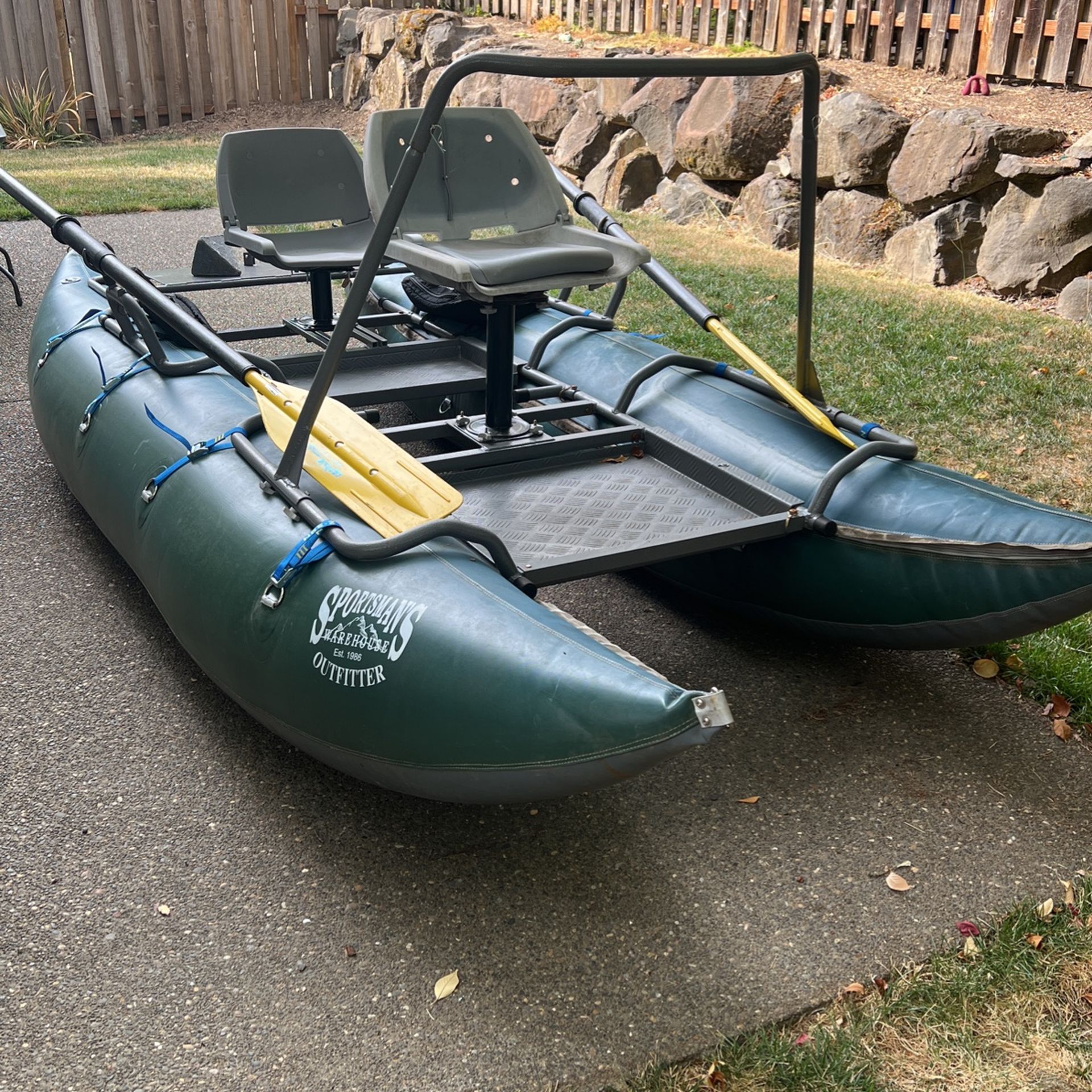 2010 Sportsman Warehouse Similar to Outcast PAC 1200