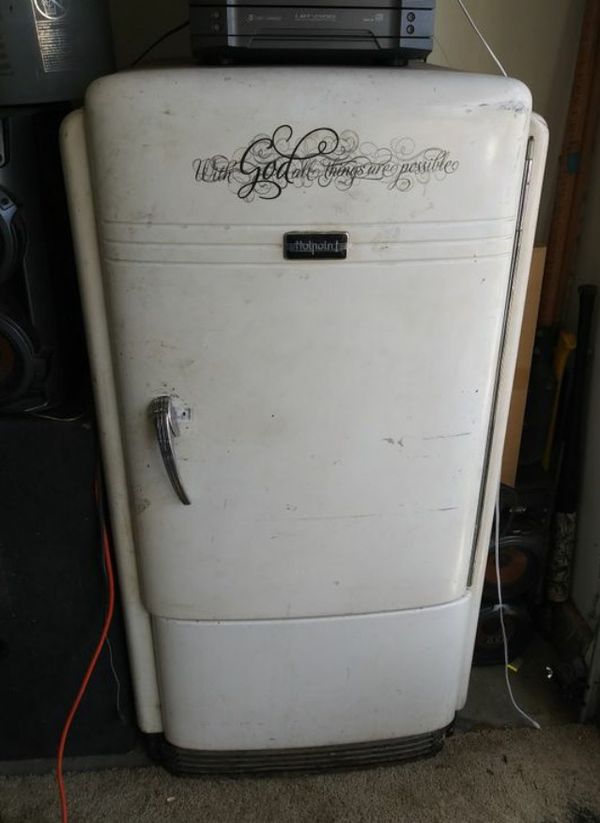 Vintage refrigerator 1940 for Sale in Adelanto, CA OfferUp