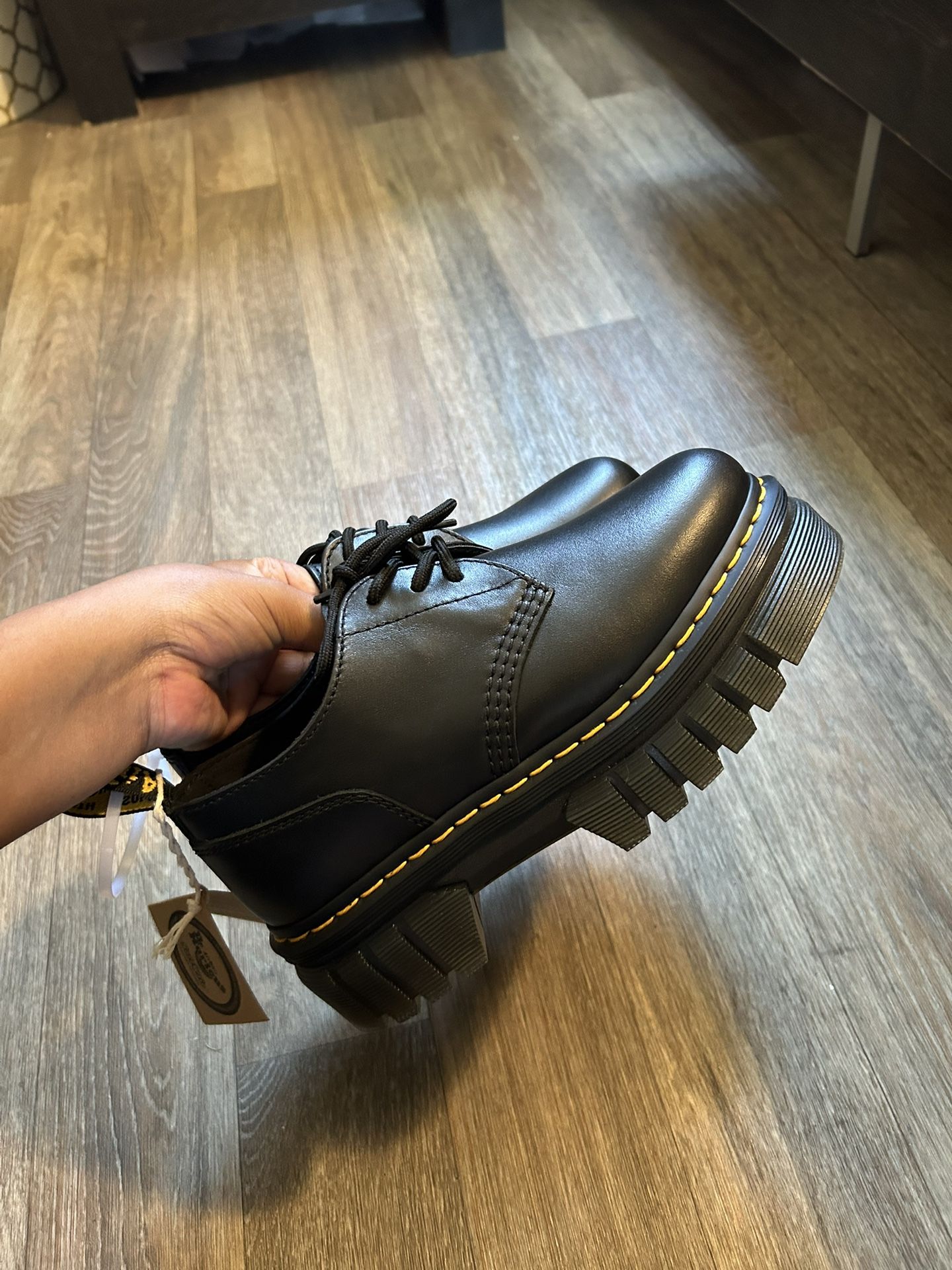 Dr. Martens Audrick 3-Eye Womens Size 7 Casual Black Leather Platform Shoes NWT
