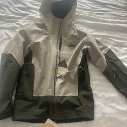 Patagonia Jacket - Men’s Medium
