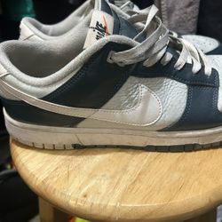 Nike Dunks 