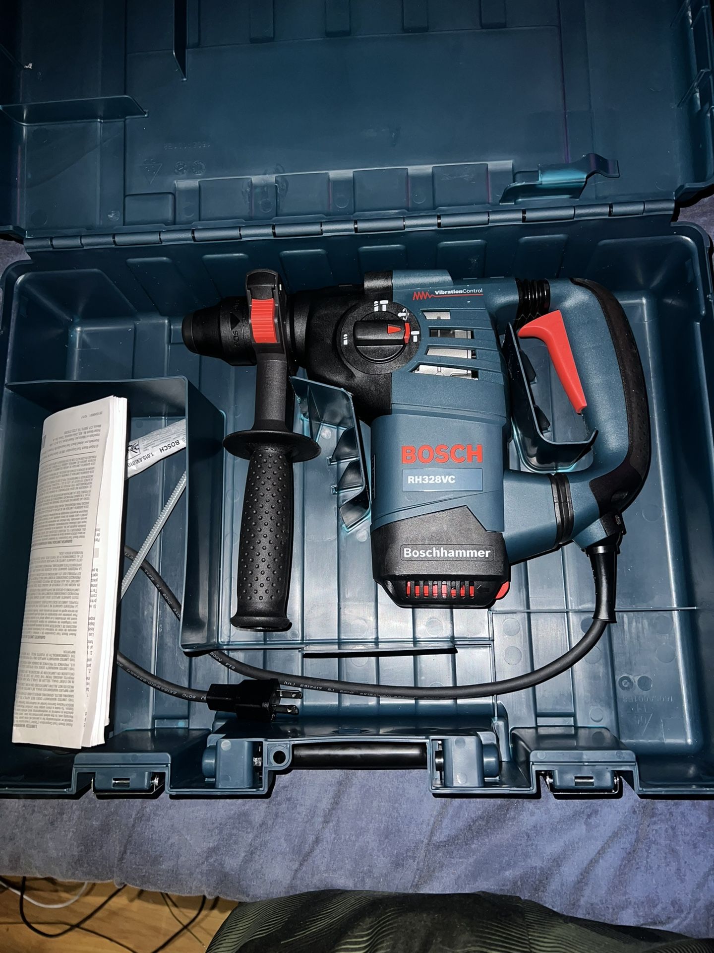Bosch 8amp 3/4in Corded Rotary Hammer Drill
