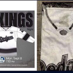 Dodgers 2025 LA Kings Night Jersey SGA Monday 9/8/25 SIZE XL