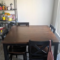 Dining Table and Chairs Set 