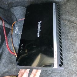 Punch 1000 class d bass amp