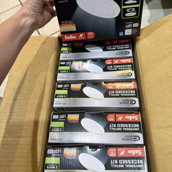 Commercial Electric ™️Universal Install Recessed Kit White | Integrated LED | NEW - 6 Kits