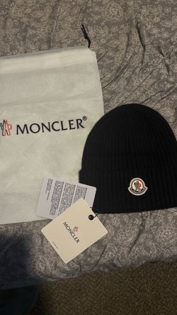 Moncler Ribbed Knit Beanie Hat