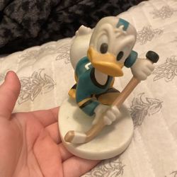 Donald Duck Hockey Figurine