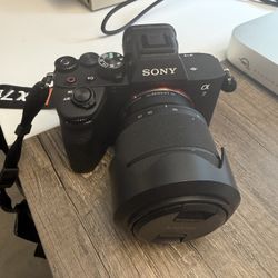 Sony a7 IV Mirrorless Camera With SEL2870 Lens Only New Condition