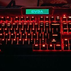 EVGA Z10 Mechanical Keyboard With LCD Screen Kailh Brown Switch