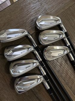 Srixon Golf ZXiR HL Irons 5-PW+AW Iron Set KBS PGI Regular Flex Used 4 Rounds w/ Headcovers