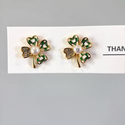 Four Leaf Clover Real Freshwater Pearl Earrings