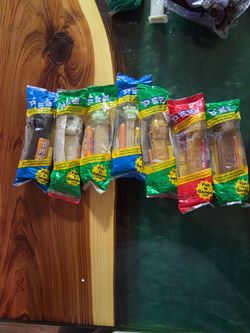 Starwars PEZ Dispensers Lot of 7 Sealed