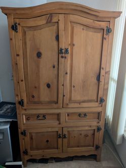 armoire wardrobe