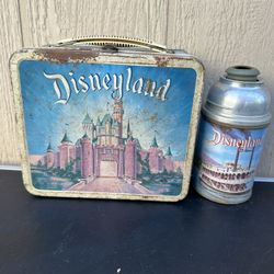 Vintage Metal Disneyland Lunch Box N Thermal Aladdin Industries USA WaltDisney