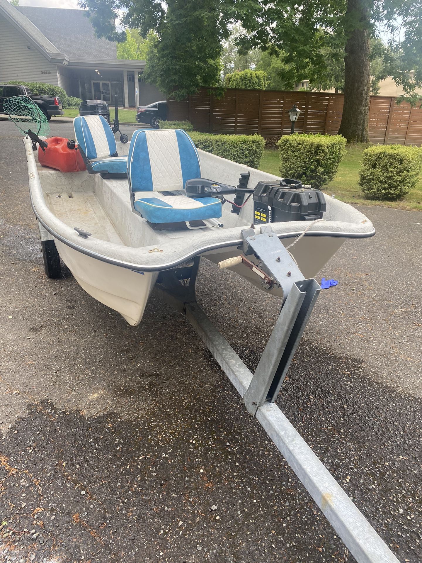 12ft Livingston Boat