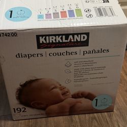 New Kirkland Diapers SIZE 1 