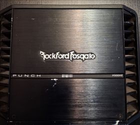 Rocker fosgate 300x2 amplifier