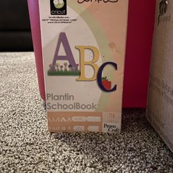 Plantin Schoolbook Cricut
