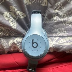 Beats Solo 4 Headphones