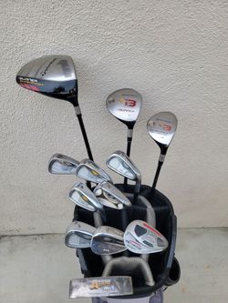 Taylormade RAC & Burner Golf Club Set Right Handed.  Golf Bag included