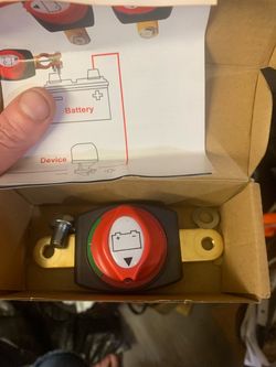 Battery switch disconnect