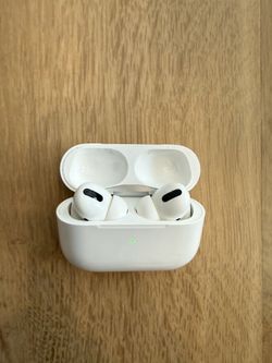 Like New AirPod Pros (1st Generation)