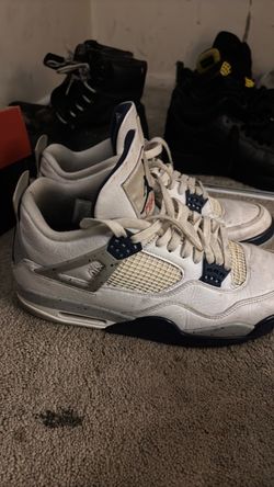 Air Jordan 4 White Navy Sneakers