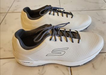 Skechers Men's GO GOLF Pro 6 golf shoes in an off-white color featuring the Arch Fit insole system
