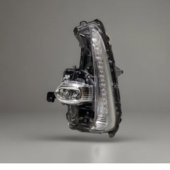 2017-2022 Toyota Prius PRIME Left Park Lamp Turn Signal w/Fog Used OEM