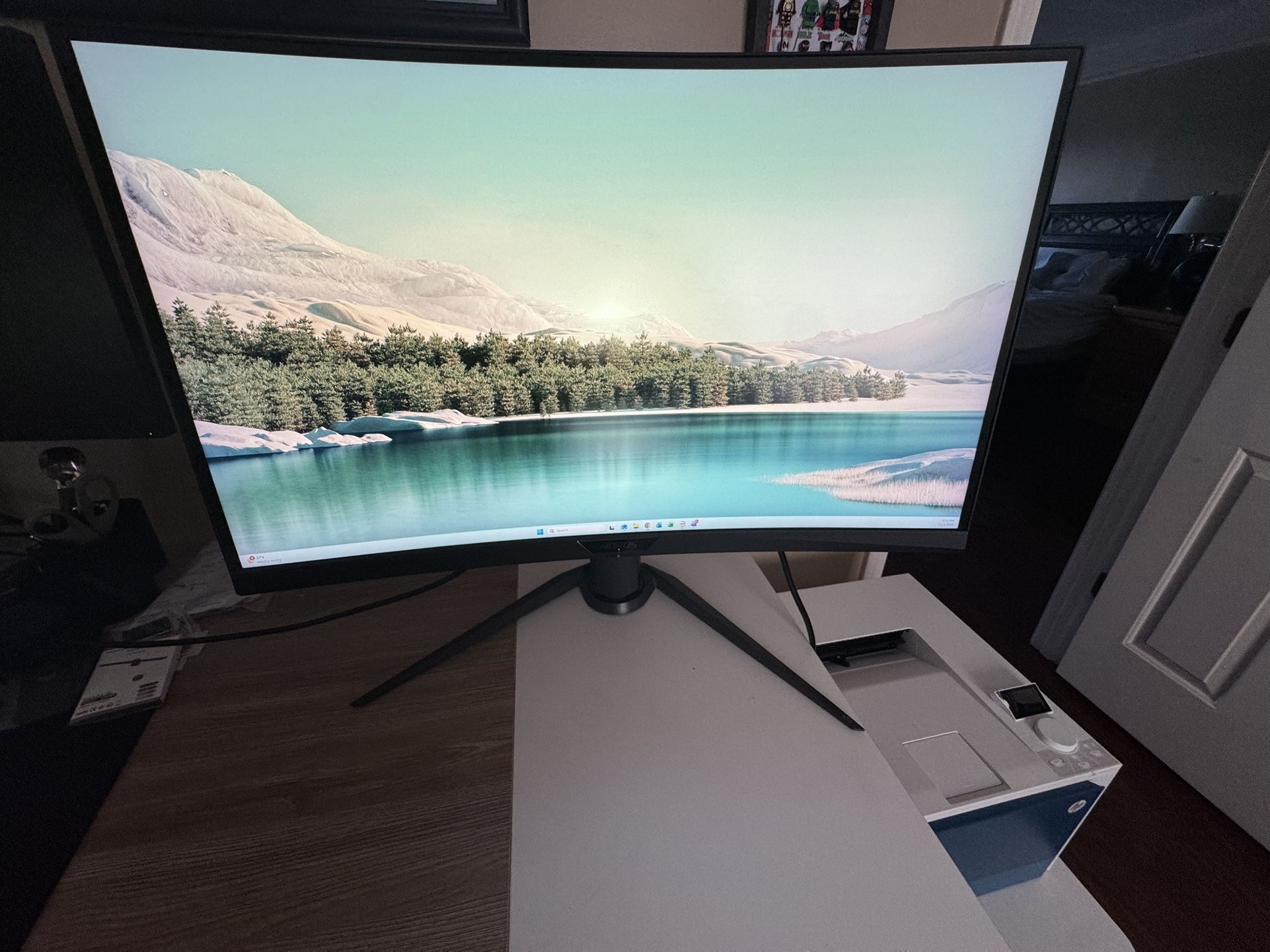 Aorus CV27Q Curved Gaming Monitor