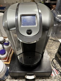 Keurig coffee maker (K-450) and Drawer $30