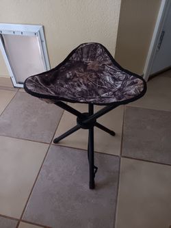 Folding stool.