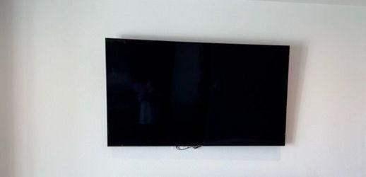 Samsung - 85” Class U8000F Series Crystal UHD 4K Smart Tizen TV (2025)
