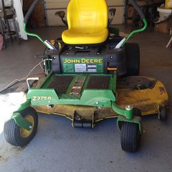 John Deere Z375R  Zero Turn 54" Deck  Lawn Mower