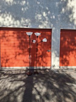 Double head standing lamps $30 for both pickup 2-11 pm rainbow/charleston cash only