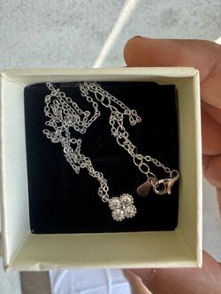 VVS Clover Diamond Necklace