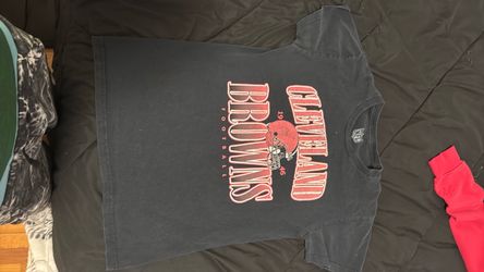 Black Cleveland Browns shirt , Size/small