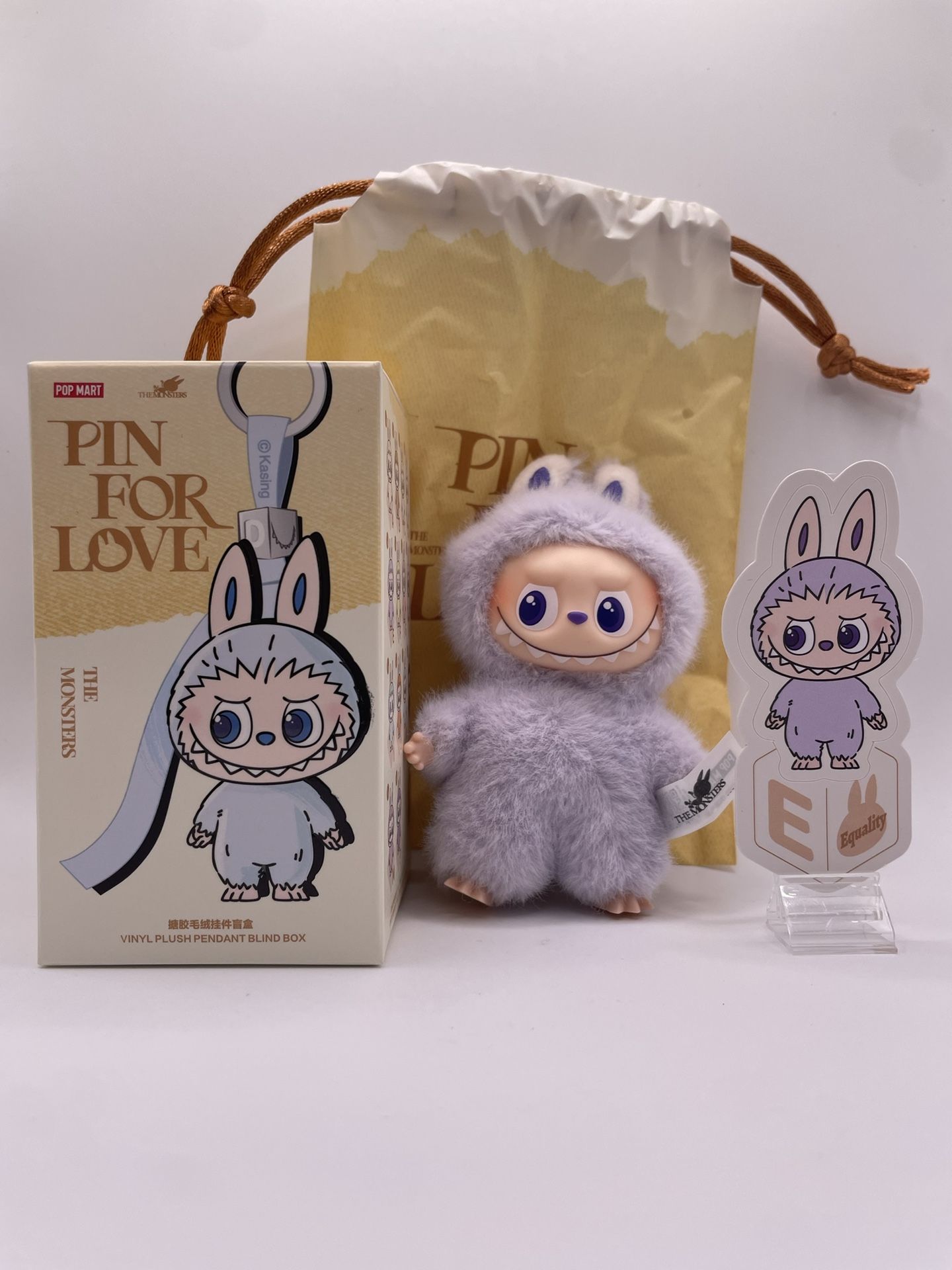Labubu Pin For Love Series-Letter E