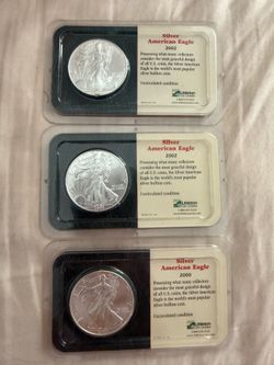 Silver 1oz coins and bars