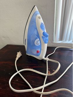 IMPRESS Iron Model IM-12B: Variable Control Compact Steam Iron - Blue & White