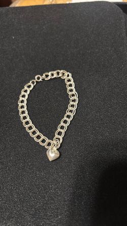 Charm bracelet