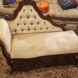 Antique Chase