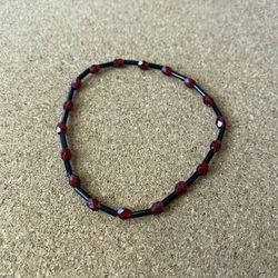 Black and ox blood red beaded stretch bracelet simple Gothic minimalist