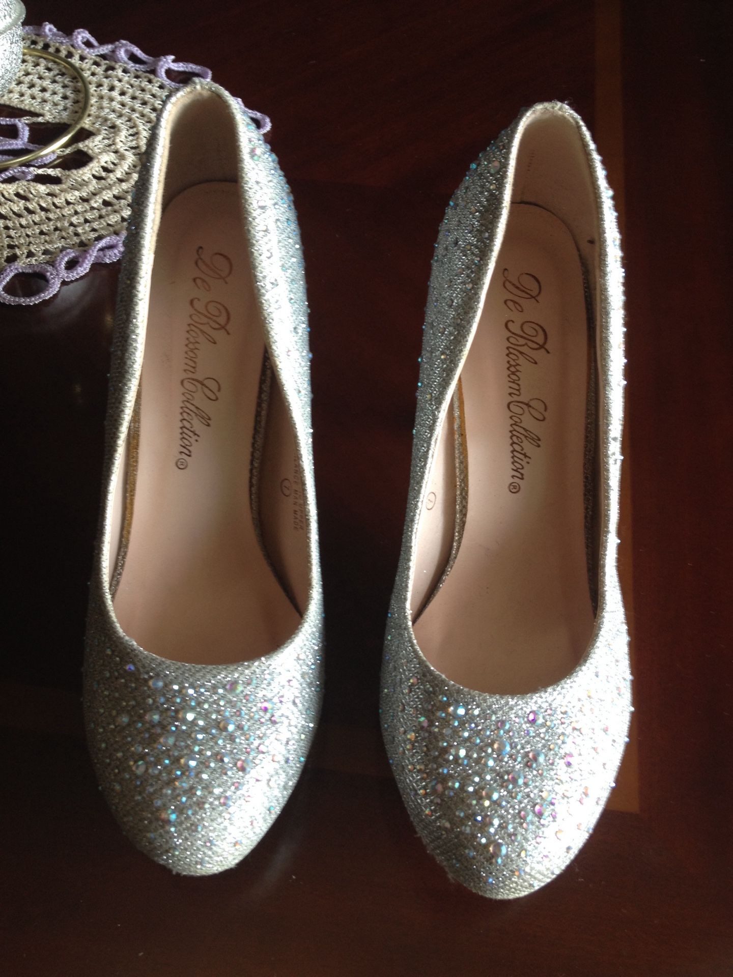 De Blossom Collection High Heels Silver Sparkle Formal 7 Prom 5 1/2 4 Inch Tum
