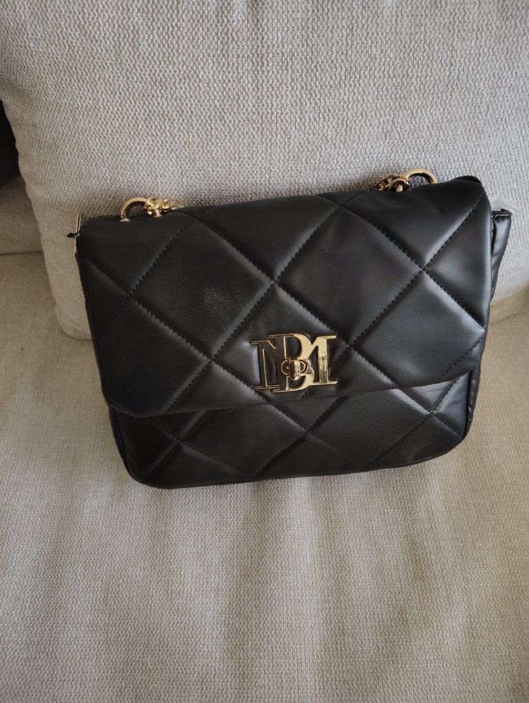 Badgley Mischka Big Chain Crossbody Bag