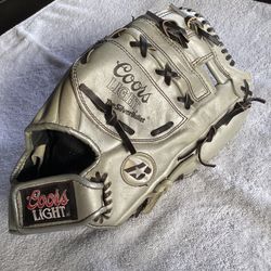 Baden 14” Coors Light RHT Softball Glove