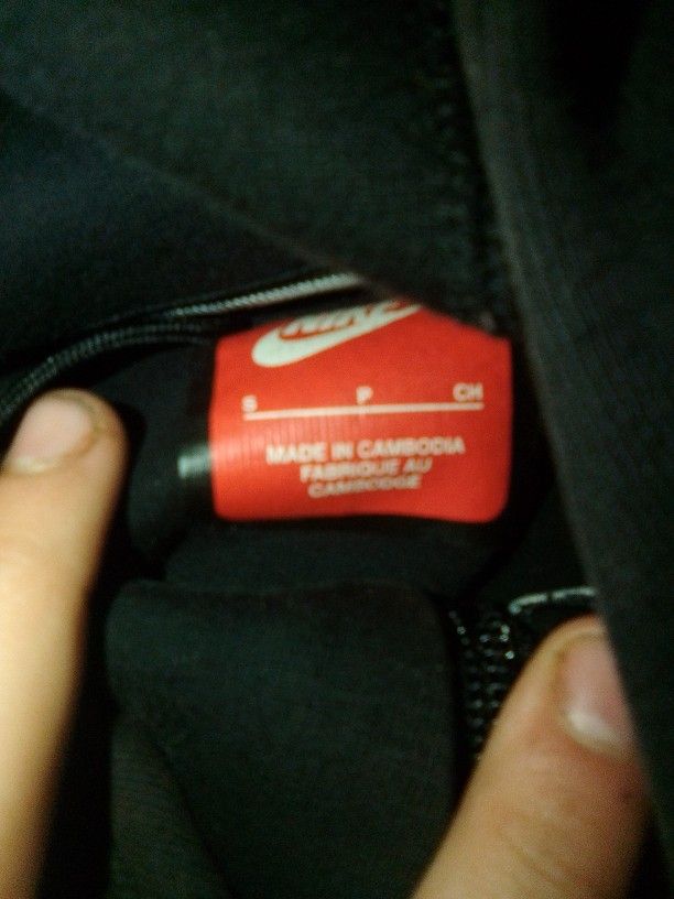 Nike Tech Sweater