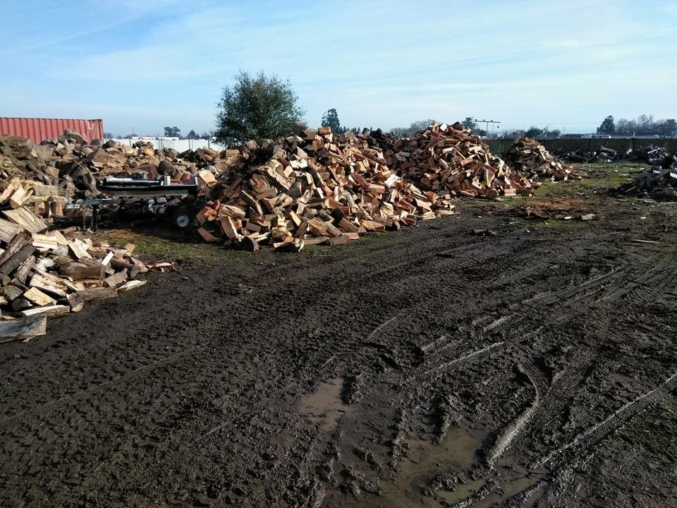 🔥🔥 CAMPING FIREWOOD $50 on up!! SEASONED 3 YEARS SPLIT & ROUNDS!!! 🔥